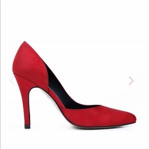 Regina Romero Yolanda Red Satin Pump NWT
